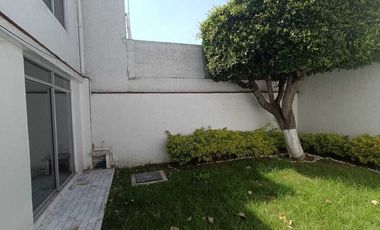 Casa en Renta Prados Coapa 3ra Fraccionamiento Privado