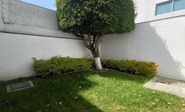 Casa en Renta Prados Coapa 3ra Fraccionamiento Privado