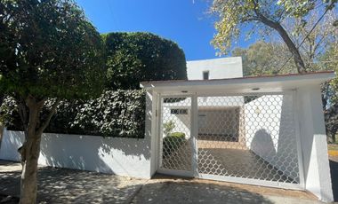 Casa en Renta Prados Coapa 3ra Fraccionamiento Privado