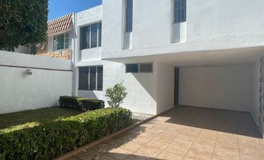 Casa en Renta Prados Coapa 3ra Fraccionamiento Privado