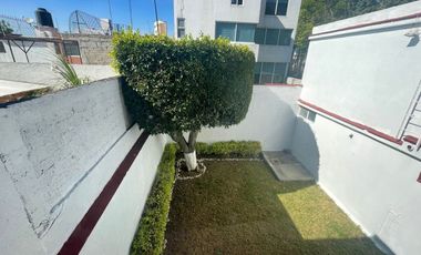 Casa en Renta Prados Coapa 3ra Fraccionamiento Privado