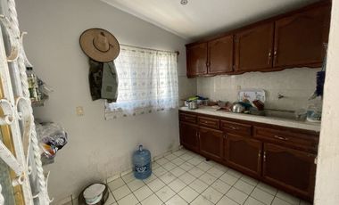 SE VENDE CASA DE CAMPO  EN LOMA BONITA EN OCOTLÁN JALISCO