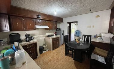 CASA EN VENTA