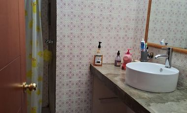 CASA EN VENTA UBICADA EN LA COLONIA SAN VICENTE EN OCOTLAN , JALISCO.