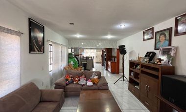 SE VENDE CASA/TERRENO POR EL CAMINI VIEJO A SAN LUIS