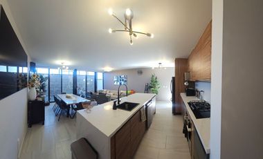 Se Vende Hermosa Casa en Zibata , Queretaro
