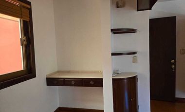 CASA EN JARDINES DEL BOSQUE