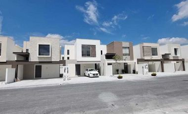 Casa en renta Amueblada  en Puerta Jardin, Apodaca