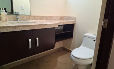 En Venta departamento en Condominio dentro de Aldea Zamá Tulum 