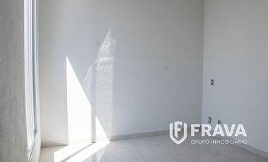 VENTA DE CASA EN VILLA UNIVERSITARIA