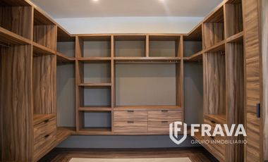 VENTA DE CASA EN VILLA UNIVERSITARIA