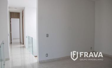 VENTA DE CASA EN VILLA UNIVERSITARIA