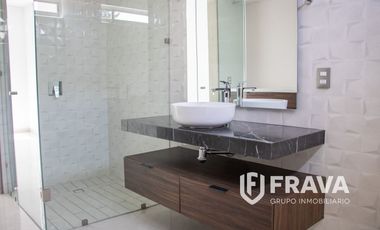 VENTA DE CASA EN VILLA UNIVERSITARIA