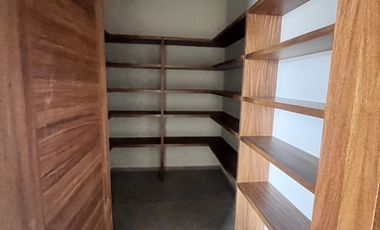Hermosa y Moderna Residencia en Rancho San Juan