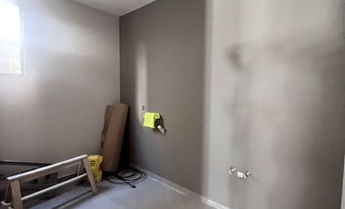Hermosa y Moderna Residencia en Rancho San Juan