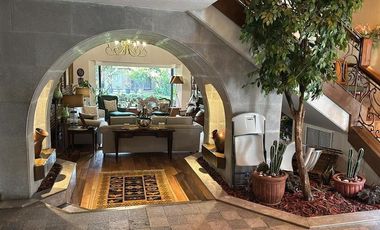 VENTA CASA EN LOMAS DE VISTAHERMOSA