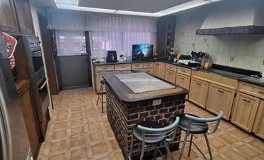 VENTA CASA EN LOMAS DE VISTAHERMOSA
