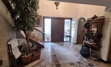 VENTA CASA EN LOMAS DE VISTAHERMOSA