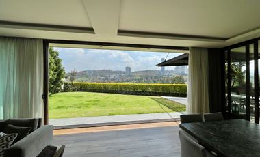 Casa Amueblada en Renta con Vista al Campo de Golf. Bosque Real