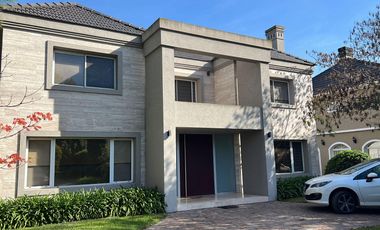 Venta - Casa en Saint Thomas Sur