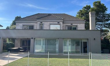 Venta - Casa en Saint Thomas Sur