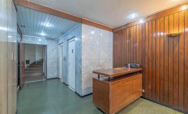 Departamento en Retiro, monoambiente con baño y cocina integrada, apto profesional! Reciclado!