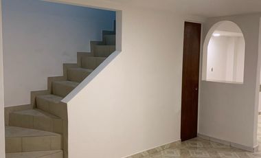 ¡Recién remodelada y Entrega Inmediata!  Solo recursos propios, no créditos