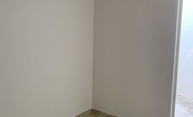 ¡Recién remodelada y Entrega Inmediata!  Solo recursos propios, no créditos