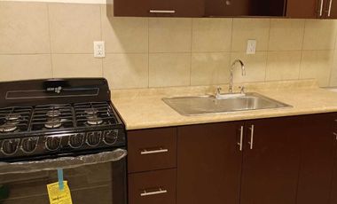 ¡Recién remodelada y Entrega Inmediata!  Solo recursos propios, no créditos