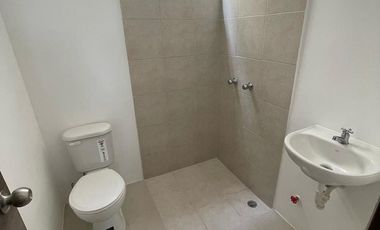 Alquila Casa de estreno en  Villa Geranio Etapa 4  AnaA