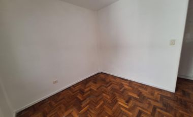 VENTA - 2 ambientes lateral mucha luz - ONCE