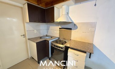 Departamento en alquiler de 3 ambientes con entrepiso - Villa Ballester