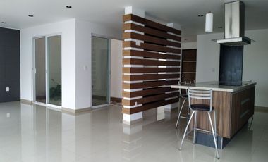 HERMOSA RESIDENCIA EN RENTA - RESIDENCIAL 