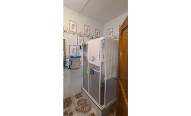 Venta de casa en urbanización Manta Beach sector sur vía San Mateo.