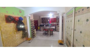 Venta de casa en urbanización Manta Beach sector sur vía San Mateo.