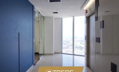 Oficina en Torre Américas