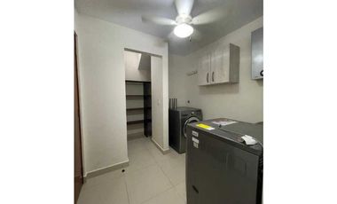 SE VENDE/ALQUILA CASA EN PANAMA PACIFICO