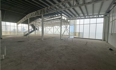 Alquilo Rooftop Balboa Office Center