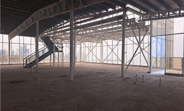 Alquilo Rooftop Balboa Office Center