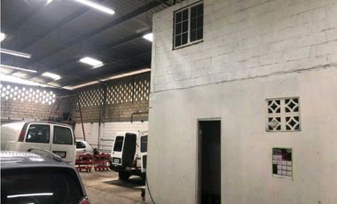 VENTA DE  PROPIEDAD COMERCIAL  EN PANAMA VIEJO, AREA DE LOTE 1587m2