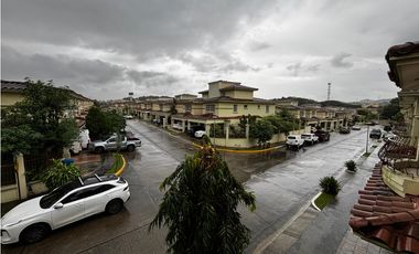 CONDADO DEL REY / CRYSTAL SPRING / 3 HABITACIONES / 250M2