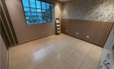 CONDADO DEL REY / CRYSTAL SPRING / 3 HABITACIONES / 250M2