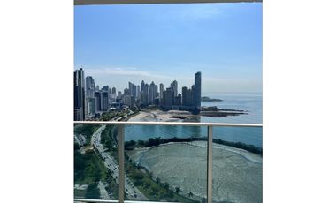 VENTA  WHITE TOWER EN AV BALBOA