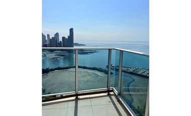 VENTA  WHITE TOWER EN AV BALBOA