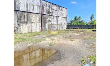 VENTA O ALQUILER DE TERRENO Y GALERA EN JUAN DIAZ