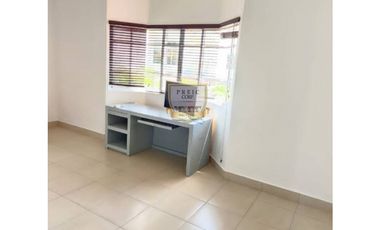 ESPECTACULAR CASA DE DOS NIVELES EN COSTA DEL ESTE