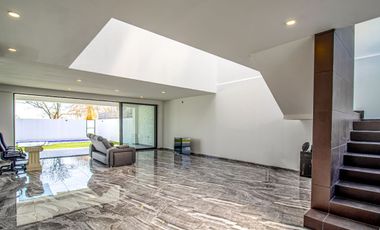 Casa en Fraccionamiento en Burgos Bugambilias Temixco - M2AI-832-Fr