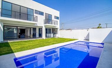 Casa en Fraccionamiento en Burgos Bugambilias Temixco - M2AI-832-Fr