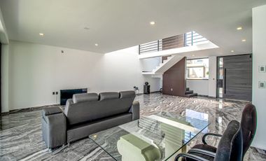 Casa en Fraccionamiento en Burgos Bugambilias Temixco - M2AI-832-Fr