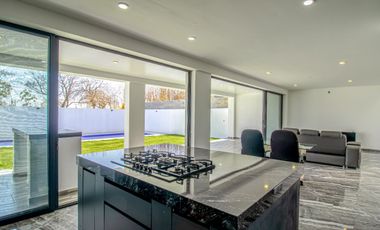 Casa en Fraccionamiento en Burgos Bugambilias Temixco - M2AI-832-Fr